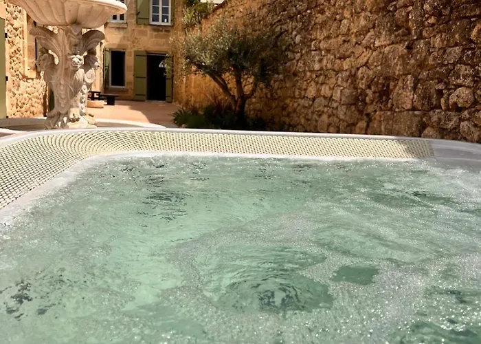 De Groupe - Le Clos Des Halles 度假居 Rauzan